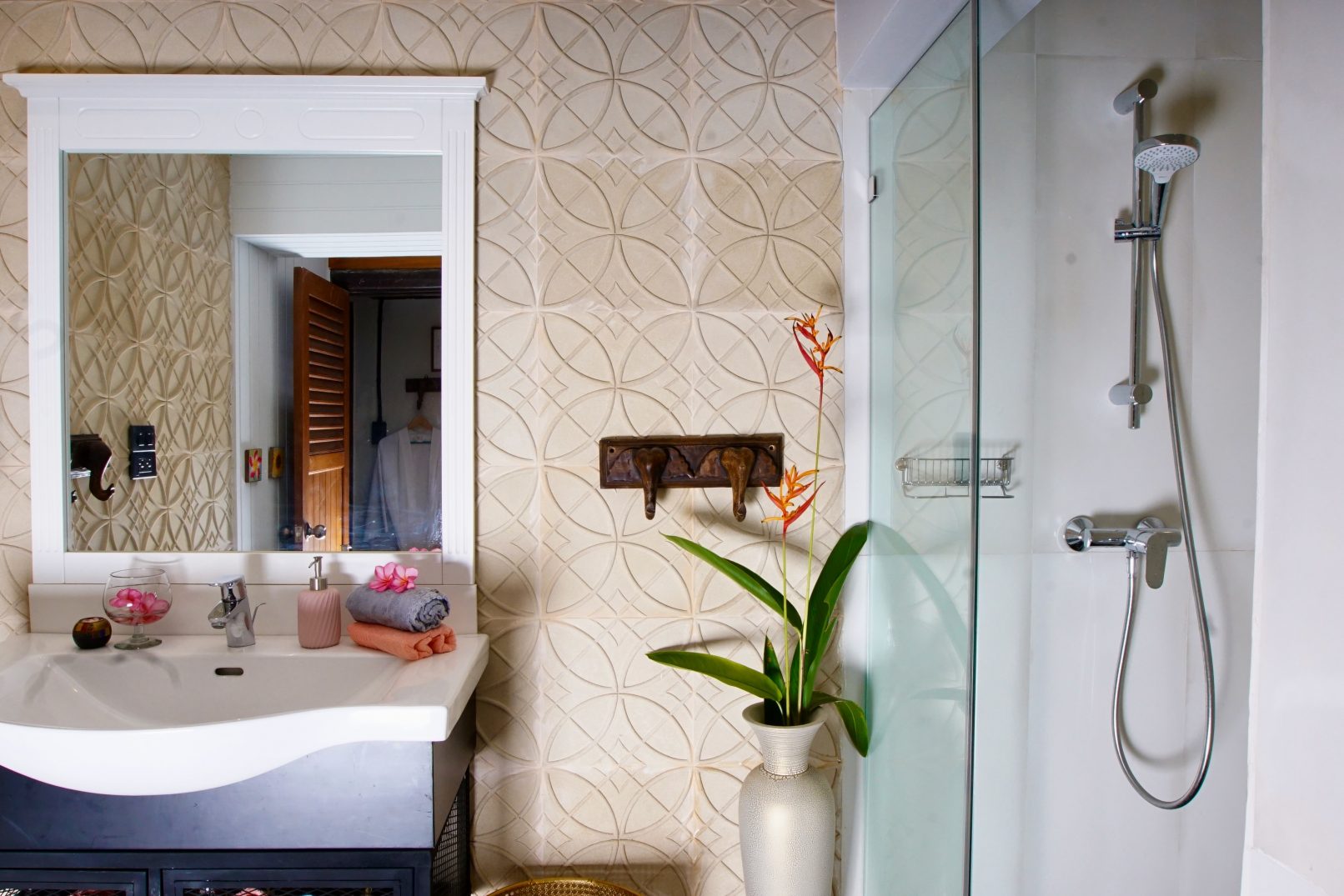 Luxury rooms in Chiangmai - Rimsala Villa - Boutique hotel